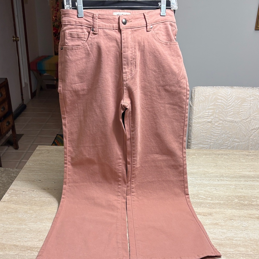 NWT Listicle Jeans, a beautiful salmon shade.